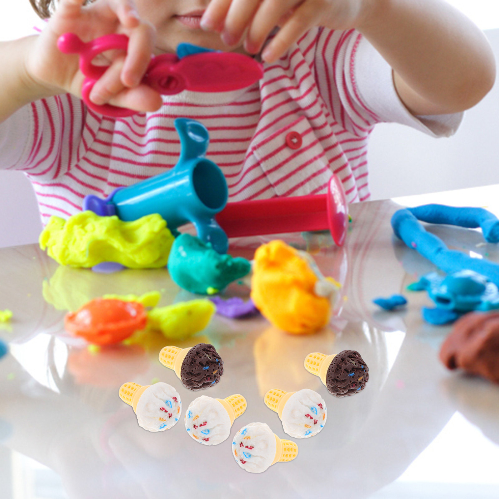 Phone Accessories Europe - 20Pcs Mini House Ice Cream Cone