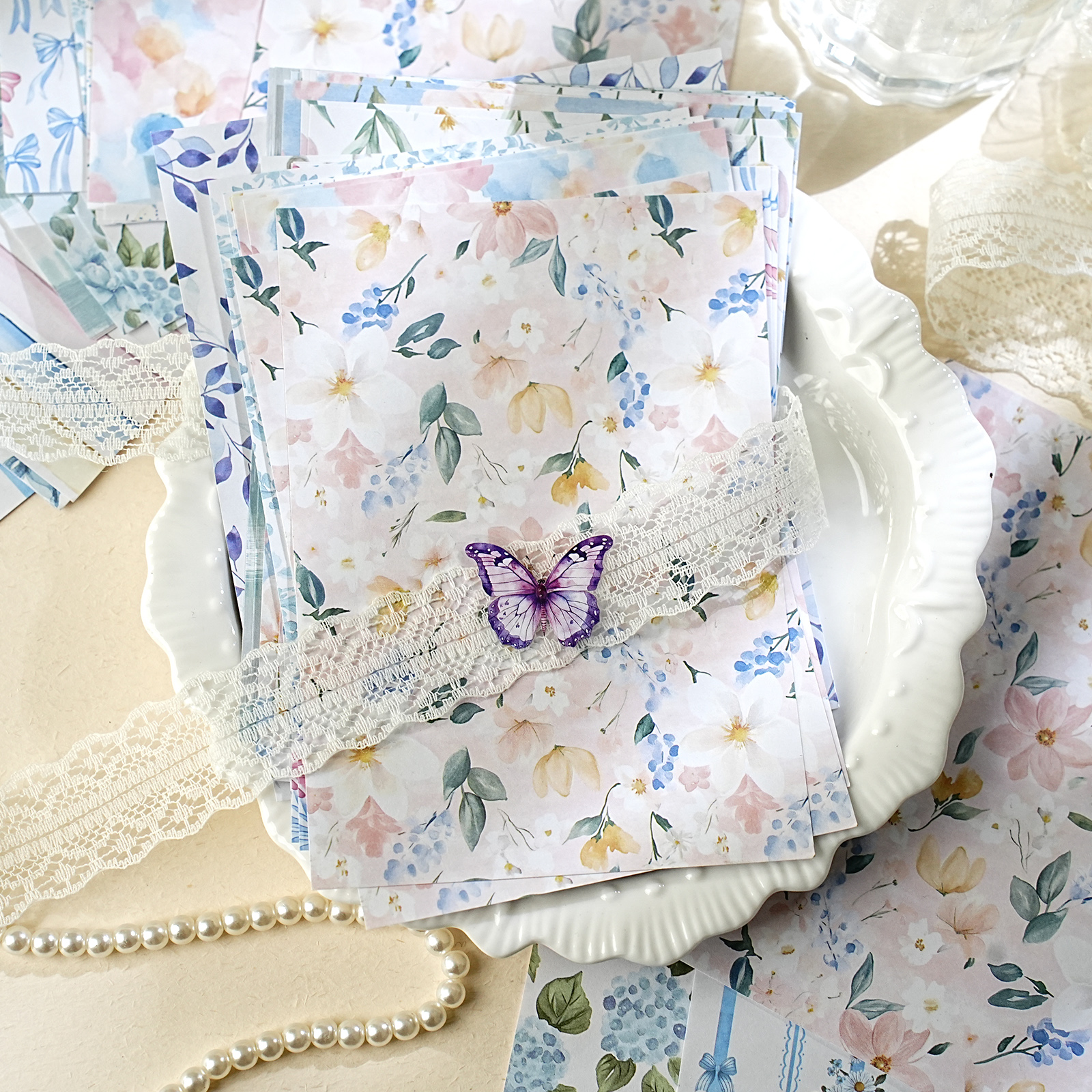 Etori Life Misty Blue Floral 3 - Phone Accessories Background recensione e prezzo
