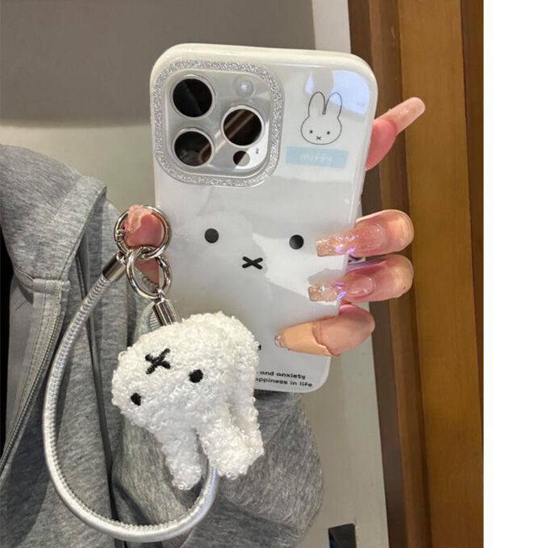 Miffy Rabbit Phone Case with C - Phone Accessories Background recensione e prezzo