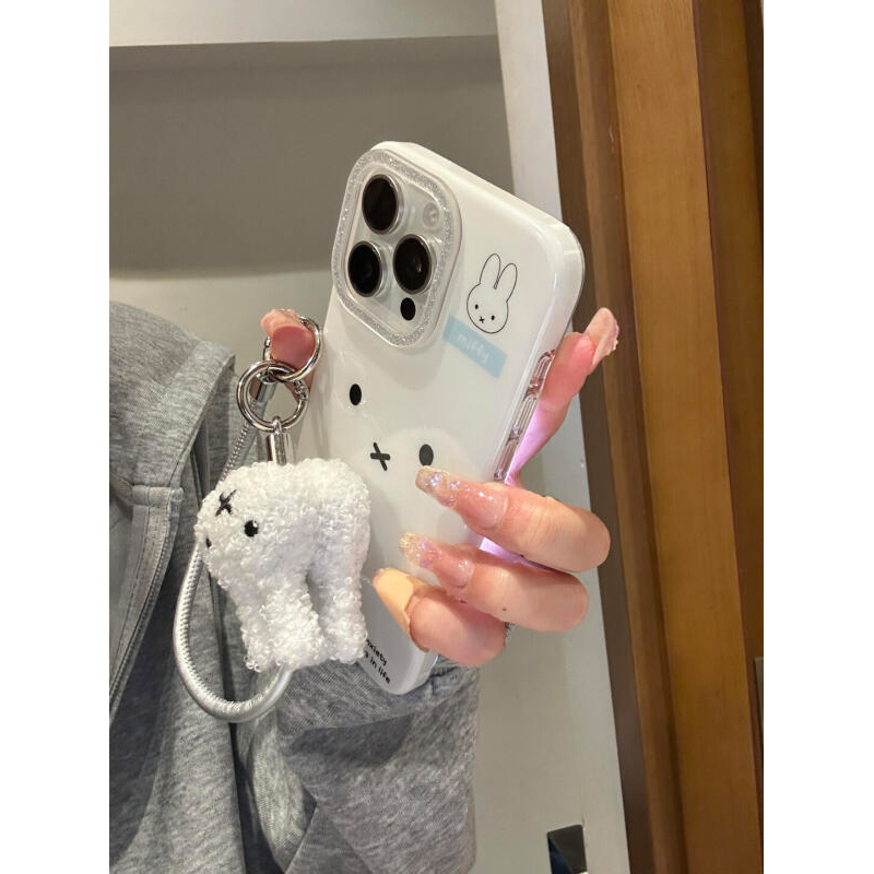Miffy Rabbit Phone Case with C - Phone Accessories Background recensione e prezzo